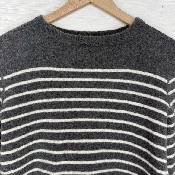Reformation Cashmere Pullover Sweater Size XS Striped Gray Boxy SLIGHTLY SHRUNK - Picture 3 of 15